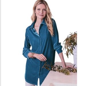 Soft Surroundings Velvet Boyfriend Tunic Shirt Button Down Blue Academia